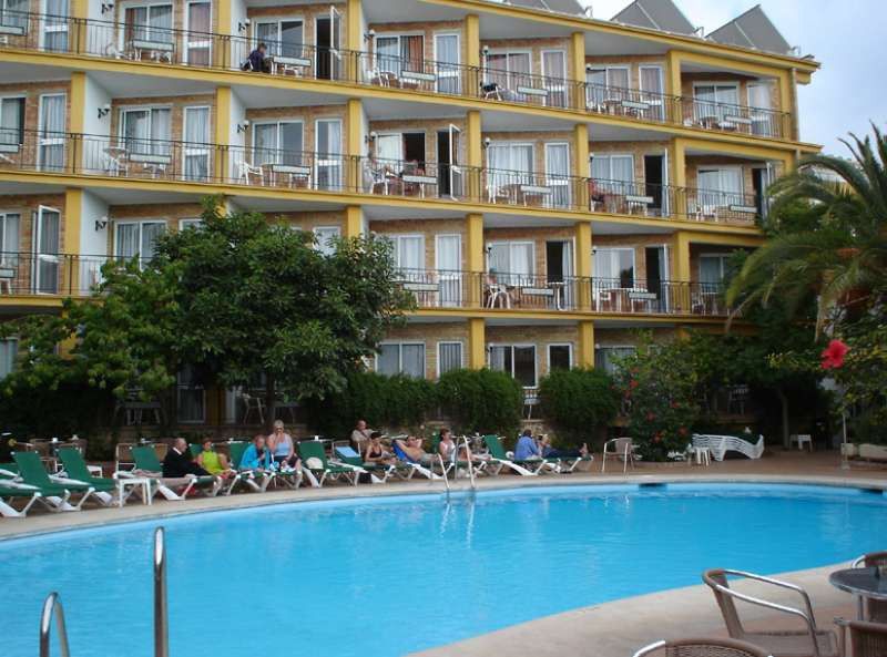 Flamenca Hotel